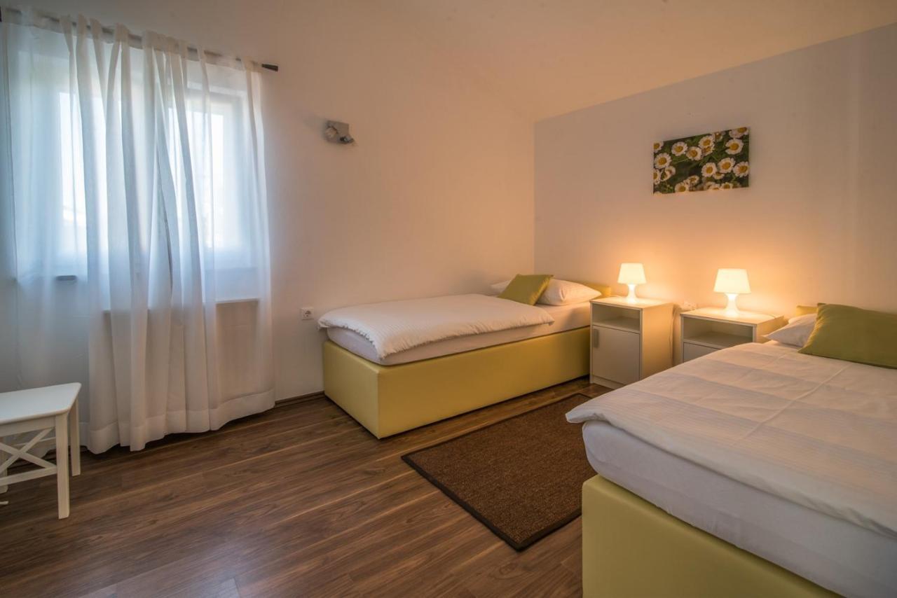 Villa Marina Malinska Luaran gambar