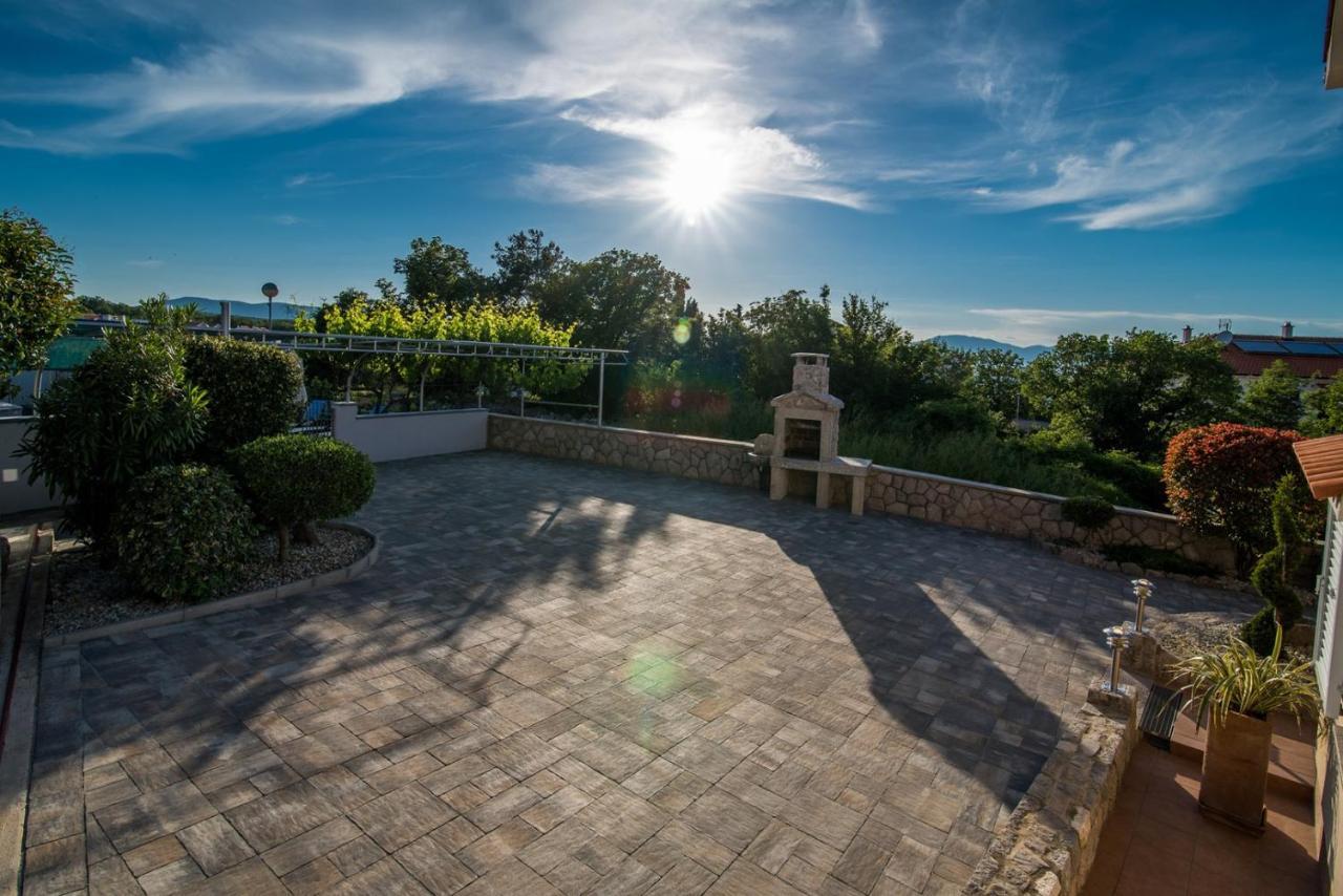 Villa Marina Malinska Luaran gambar